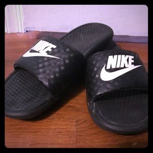 Black Nike Slides/Sandals